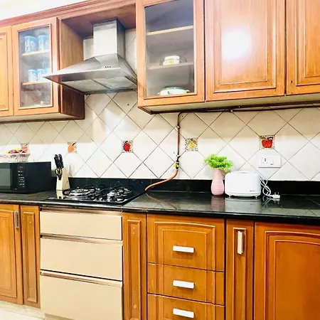 Olive Serviced Apartments - Vasant Vihar New Delhi Exterior photo